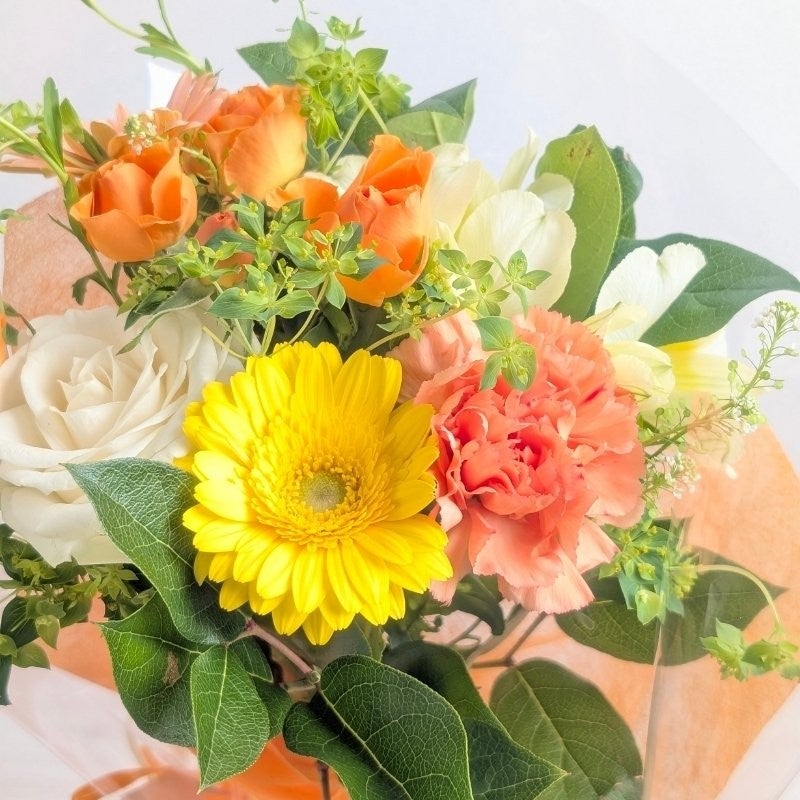 花束 3000円からOK おしゃれなブーケ｜蔵前花屋こめて。東京の